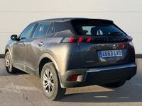 Usado Peugeot 2008 Active 100 CV (73 kW) 2021 Gris SUV