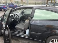 Usado Ford Focus Trend 115 CV (84 kW) 2002 Azul Berlina