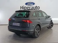 Usado VW Tiguan Life 150 CV (110 kW) 2023 Gris SUV