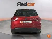 Usado Seat Arona Ecomotive 95 CV (69 kW) 2019 Rojo SUV