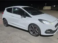 Usado Ford Fiesta ST 200 CV (147 kW) 2018 Blanco Utilitario