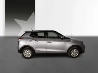 Usado KGM Tivoli 135 CV (99 kW) 2024 Gris / plata SUV