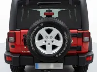 Usado Jeep Wrangler Unlimited Sport 200 CV (147 kW) 2015 Rojo SUV