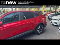 Usado Renault Arkana Intens 140 CV (102 kW) 2022 Rojo SUV
