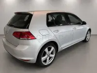 Usado VW Golf VII Edition 105 CV (77 kW) 2013 Gris / plata Berlina