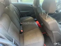 Usado Opel Astra Enjoy 105 CV (77 kW) 2005 Negro Berlina