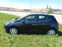 Usado Opel Corsa Business 90 CV (66 kW) 2018 Negro Utilitario