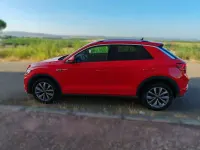 Usado VW T-Roc 116 CV (85 kW) 2022 Rojo SUV