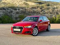 Usado Audi A3 Premium 116 CV (85 kW) 2018 Rojo Berlina