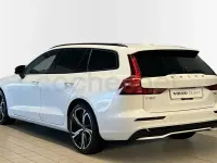 Usado Volvo V60 Ultra 350 CV (257 kW) 2024 Blanco Familiar