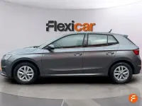 Usado Skoda Fabia Ambition 110 CV (80 kW) 2023 Gris Utilitario