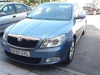 Usado Skoda Octavia 105 CV (77 kW) 2010 Azul Berlina