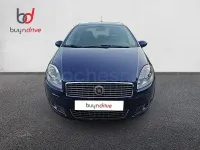 Usado Fiat Linea Emotion 90 CV (66 kW) 2009 Blanco Berlina
