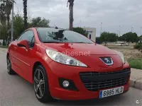 Usado Peugeot 207 CC Roland Garros 112 CV (82 kW) 2012 Rojo Descapotable