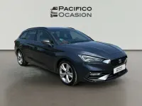 Usado Seat Leon ST FR 110 CV (80 kW) 2023 Gris Familiar