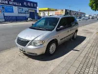 Usado Chrysler Voyager 143 CV (105 kW) 2007 Gris / plata Monovolumen