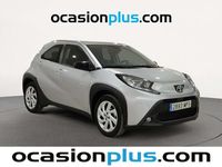 Usado Toyota Aygo Play 72 CV (52 kW) 2024 Gris Utilitario