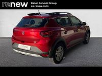 Usado Dacia Sandero Essentiel 100 CV (73 kW) 2021 Rojo Utilitario