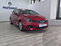 Usado Opel Astra Selective 110 CV (80 kW) 2020 Granate Berlina