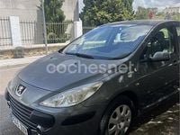 Usado Peugeot 307 90 CV (66 kW) 2006 Azul Berlina