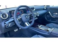 Usado Mercedes A200 AMG line 150 CV (110 kW) 2023 Negro noche Berlina