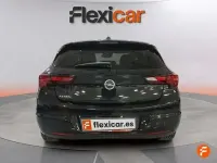 Usado Opel Astra 110 CV (80 kW) 2020 Negro