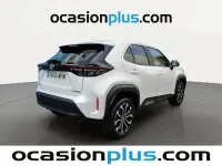 Usado Toyota Yaris Cross Active 116 CV (85 kW) 2024 Blanco SUV
