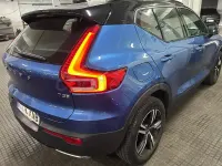 Usado Volvo XC40 R-Design 156 CV (114 kW) 2017 Azul SUV