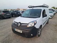 Usado Renault Kangoo 44 kW (60 CV) 2021 Blanco Monovolumen