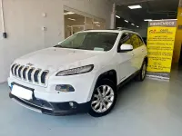 Usado Jeep Cherokee Limited 140 CV (102 kW) 2014 Blanco SUV