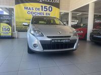 Usado Renault Clio GrandTour Dynamique 88 CV (64 kW) 2012 Plateado Familiar