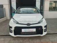 Usado Toyota Yaris 261 CV (191 kW) 2021 Blanco Utilitario