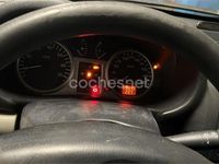 Usado Renault Clio II 60 CV (44 kW) 2001 Granate Berlina