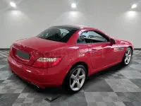 Usado Mercedes SLK250 204 CV (150 kW) 2011 Rojo Descapotable