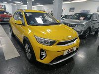 Usado Kia Stonic 100 CV (73 kW) 2022 Negro SUV