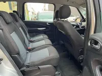 Usado Ford Galaxy Trend 140 CV (102 kW) 2013 Gris Monovolumen