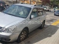 Usado Kia Carnival EX 185 CV (136 kW) 2007 Gris / plata Monovolumen
