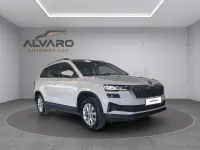 Usado Skoda Karoq Ambition 150 CV (110 kW) 2023 Blanco SUV