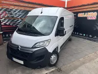 Usado Citroën Jumper 165 CV (121 kW) 2023 Blanco Monovolumen