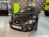 Usado Seat Leon Reference 105 CV (77 kW) 2013 Negro Berlina