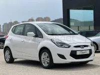 Usado Hyundai ix20 Comfort 90 CV (66 kW) 2014 Blanco Utilitario