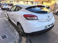 Usado Renault Mégane Dynamique 110 CV (80 kW) 2011 Blanco Berlina