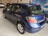 Usado Opel Astra Enjoy 100 CV (73 kW) 2008 Azul Berlina