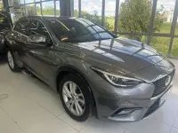 Usado Infiniti Q30 Premium 170 CV (125 kW) 2016 Gris Utilitario