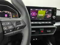 Usado Seat Leon Style 110 CV (80 kW) 2024 Blanco