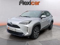 Usado Toyota Yaris Hybrid Active 116 CV (85 kW) 2022 Gris