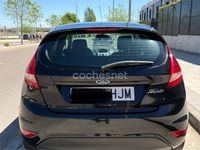 Usado Ford Fiesta Titanium 82 CV (60 kW) 2012 Negro Utilitario