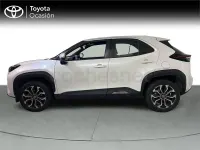 Usado Toyota Yaris Cross Active 116 CV (85 kW) 2021 Blanco SUV