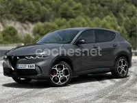 Usado Alfa Romeo Tonale Veloce 280 CV (205 kW) 2023 Gris / plata SUV