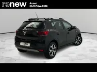 Usado Dacia Sandero Comfort 91 CV (66 kW) 2022 Negro Berlina